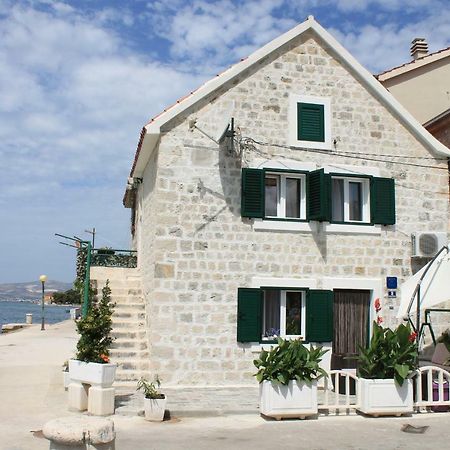 Old Fisherman House Kastela Luaran gambar