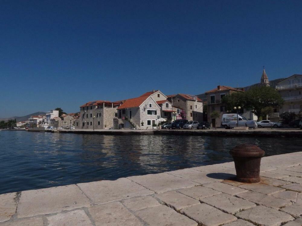 Old Fisherman House Kastela Luaran gambar